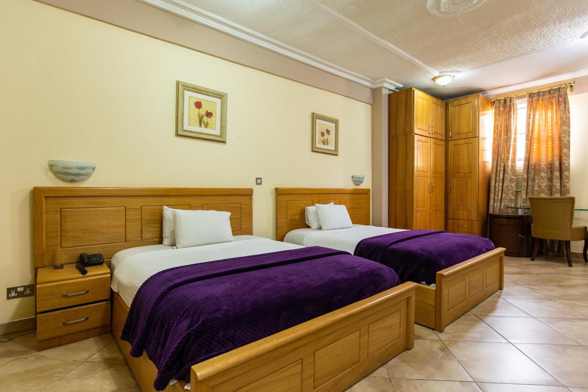 Charleston Hotel Accra Room photo