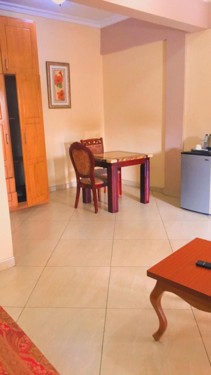 Charleston Hotel Accra Room photo